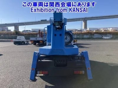 Isuzu ELF  с аукциона в Японии