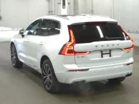 Volvo XC60 лот № 587 оценка 4.5  с аукциона в Японии 4