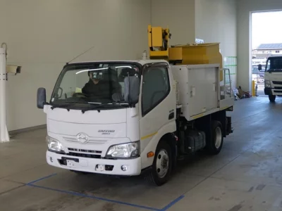 Hino DUTRO  с аукциона в Японии