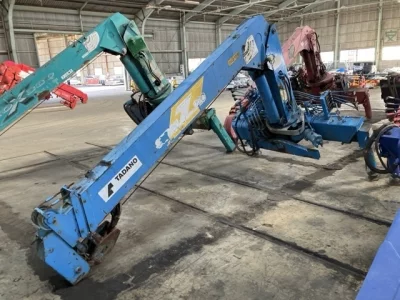 TADANO CRANE