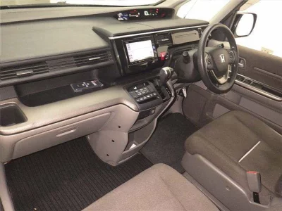 Honda STEP WAGON  с аукциона в Японии