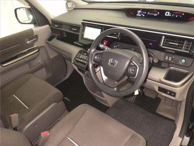 Honda STEP WAGON  с аукциона в Японии