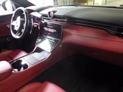 Maserati GRECALE  с аукциона в Японии