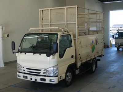 Mazda TITAN  с аукциона в Японии