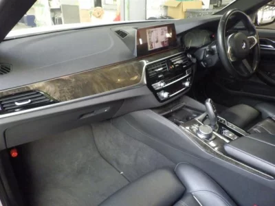 BMW 5-Series  с аукциона в Японии