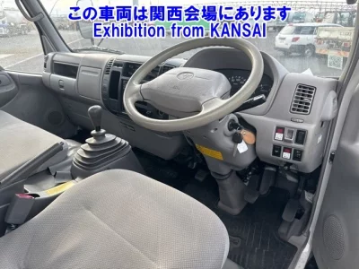 Toyota DYNA  с аукциона в Японии