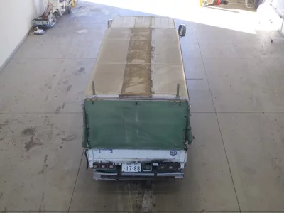 Isuzu ELF  с аукциона в Японии