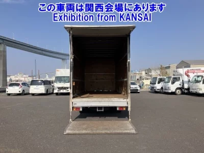 Isuzu ELF  с аукциона в Японии