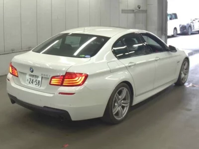 BMW 5-Series  с аукциона в Японии