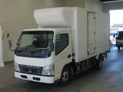 Mitsubishi CANTER  с аукциона в Японии