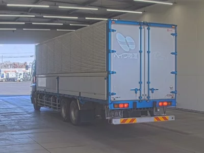 Hino PROFIA  с аукциона в Японии