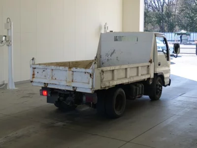 Isuzu ELF  с аукциона в Японии