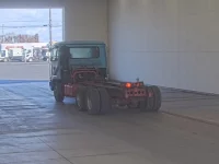 Nissan TRUCK лот № 4413 оценка 3  с аукциона в Японии 1