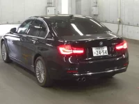 BMW 3-Series лот № 625 оценка 4.5  с аукциона в Японии 4