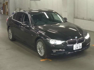 BMW 3-Series  с аукциона в Японии
