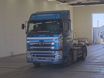 Hino TRUCK