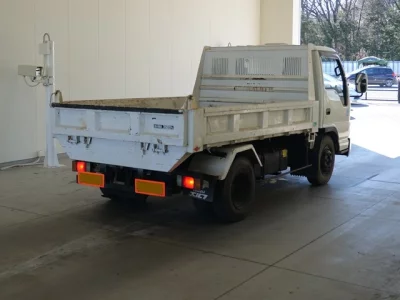 Isuzu ELF  с аукциона в Японии