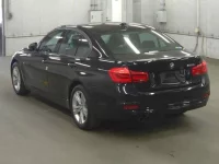 BMW 3-Series лот № 629 оценка 4.5  с аукциона в Японии 4