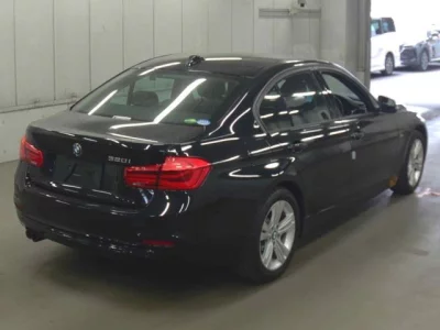 BMW 3-Series  с аукциона в Японии