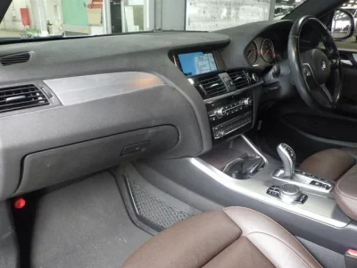 BMW X4  с аукциона в Японии