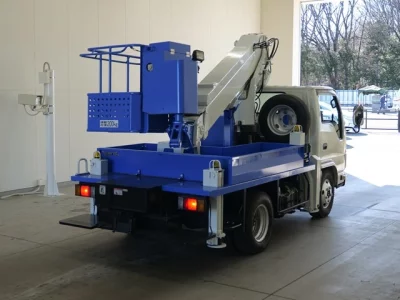 Isuzu ELF  с аукциона в Японии