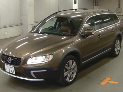 Volvo XC70  с аукциона в Японии