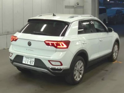 Volkswagen T-ROC  с аукциона в Японии