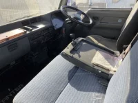 Mitsubishi CANTER лот № 1663 оценка 3  с аукциона в Японии 4