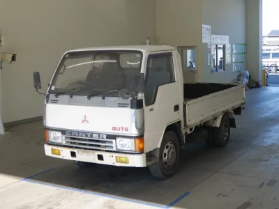 Mitsubishi CANTER  с аукциона в Японии