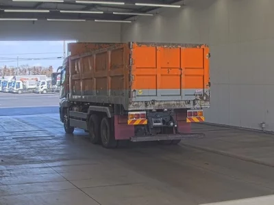 Mitsubishi SUPER GREAT  с аукциона в Японии