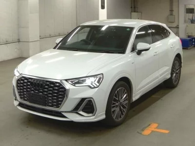 Audi Q3  с аукциона в Японии