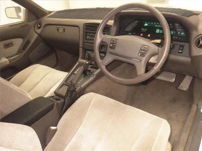 Toyota SOARER  с аукциона в Японии