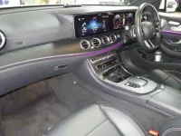 Mercedes-Benz E CLASS лот № 687 оценка 4.5  с аукциона в Японии 2