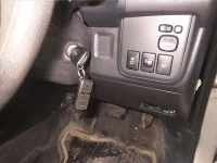 Toyota WISH лот № 5647 оценка 3.5  с аукциона в Японии 7