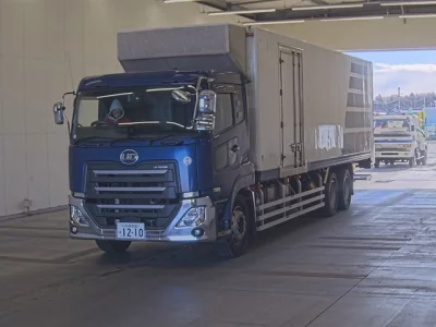 Nissan QUON  с аукциона в Японии