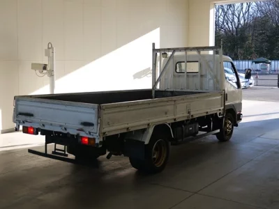 Mitsubishi CANTER  с аукциона в Японии