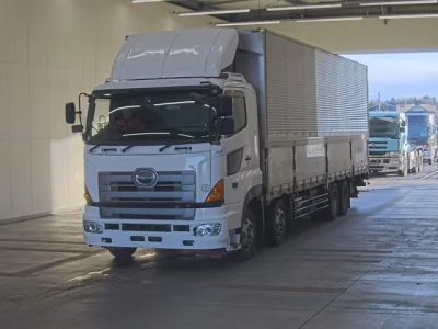 Hino PROFIA  с аукциона в Японии