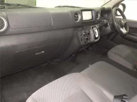 Nissan CARAVAN VAN лот № 2338 оценка 3.5  с аукциона в Японии 3