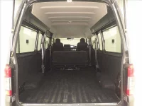 Nissan CARAVAN VAN лот № 2338 оценка 3.5  с аукциона в Японии 6