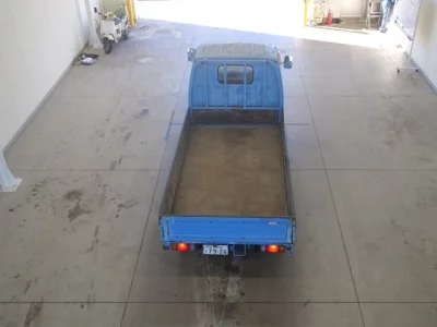 Isuzu ELF  с аукциона в Японии