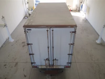 Isuzu ELF  с аукциона в Японии