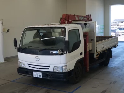 Mazda TITAN