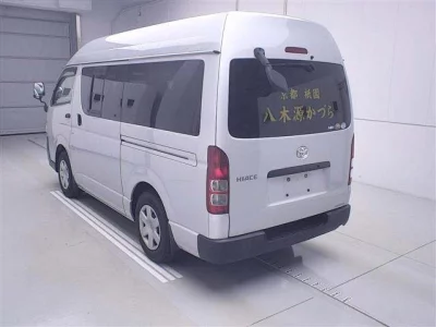 Toyota HIACE VAN  с аукциона в Японии