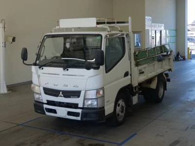 Mitsubishi CANTER  с аукциона в Японии