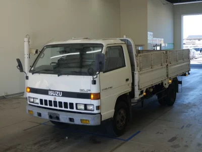 Isuzu ELF  с аукциона в Японии