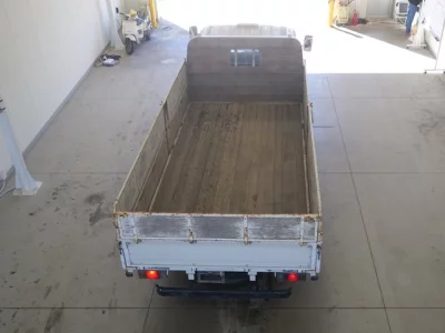 Isuzu ELF  с аукциона в Японии