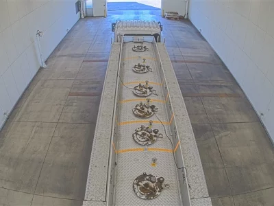 Mitsubishi SUPER GREAT  с аукциона в Японии