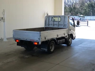 Hino DUTRO  с аукциона в Японии
