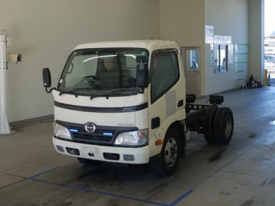 Hino DUTRO  с аукциона в Японии