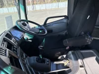 Nissan QUON лот № 4648 оценка 3.5  с аукциона в Японии 2